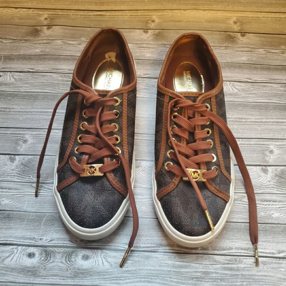 Michael Michael Kors Logo Sneakers Size 6